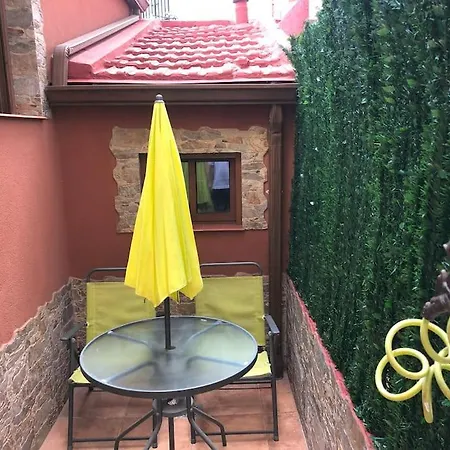 Solana De Luche, Casa Independiente Tipo Loft Con Terraza En Puerta Del Angel Madrid Exterior photo
