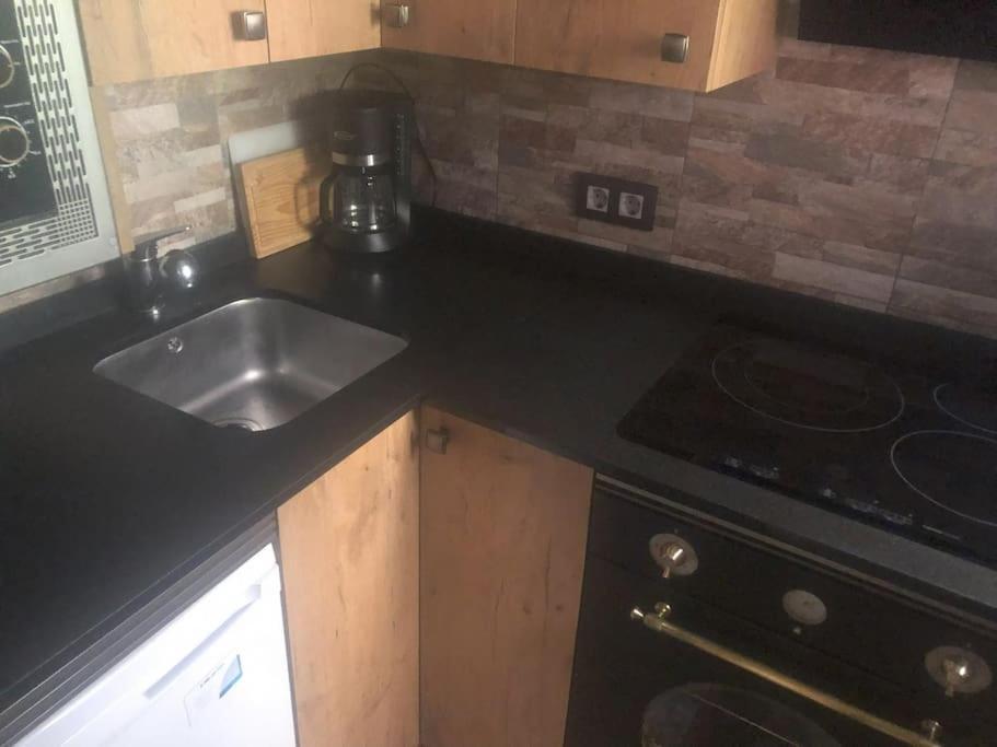 Solana De Luche, Casa Independiente Tipo Loft Con Terraza En Puerta Del Angel Appartement *