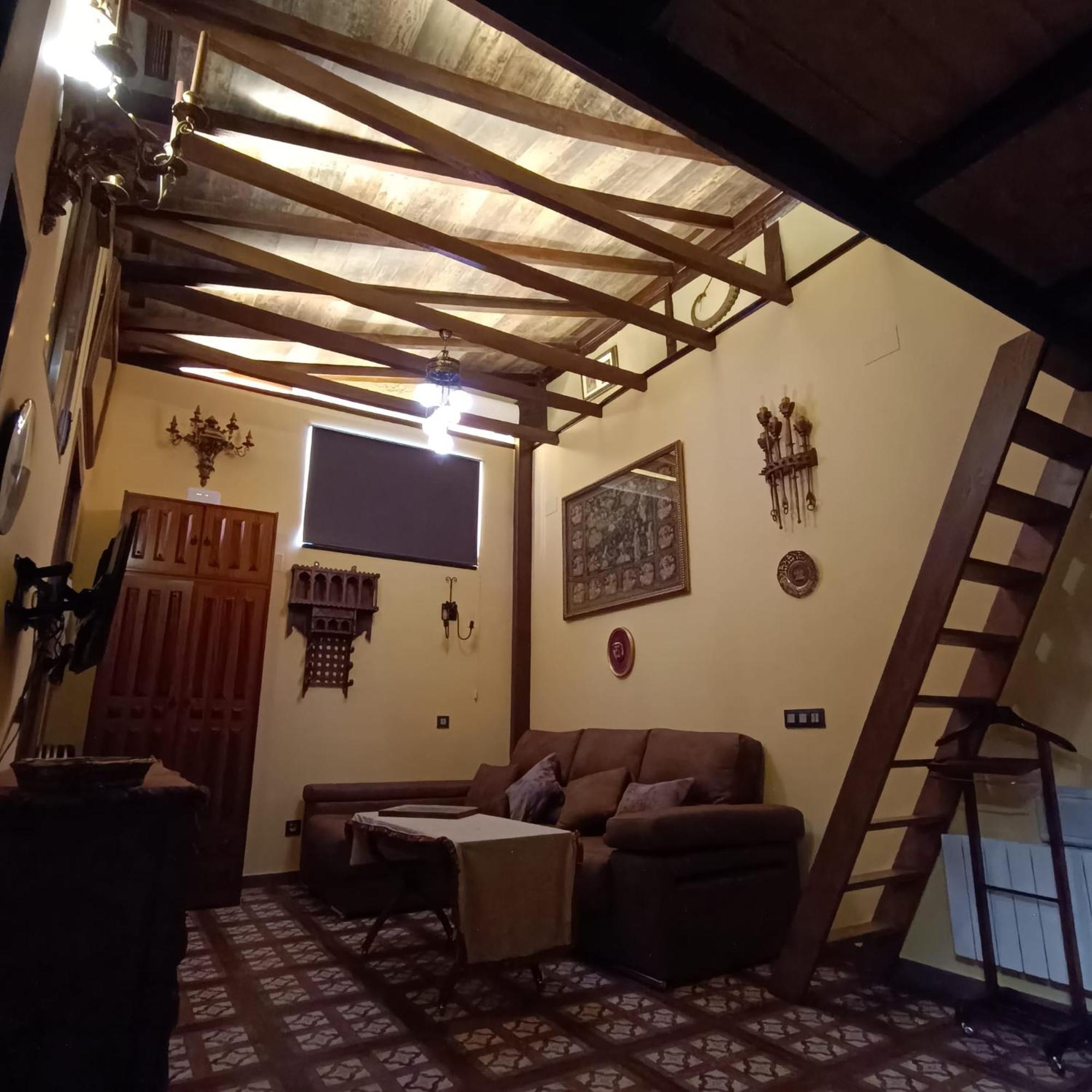 Solana De Luche, Casa Independiente Tipo Loft Con Terraza En Puerta Del Angel * Madrid