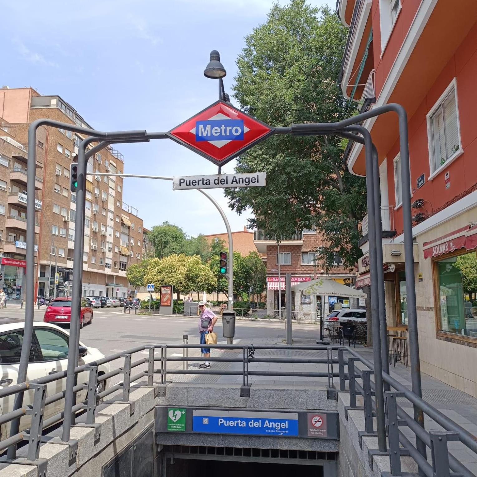Solana De Luche, Casa Independiente Tipo Loft Con Terraza En Puerta Del Angel Madrid