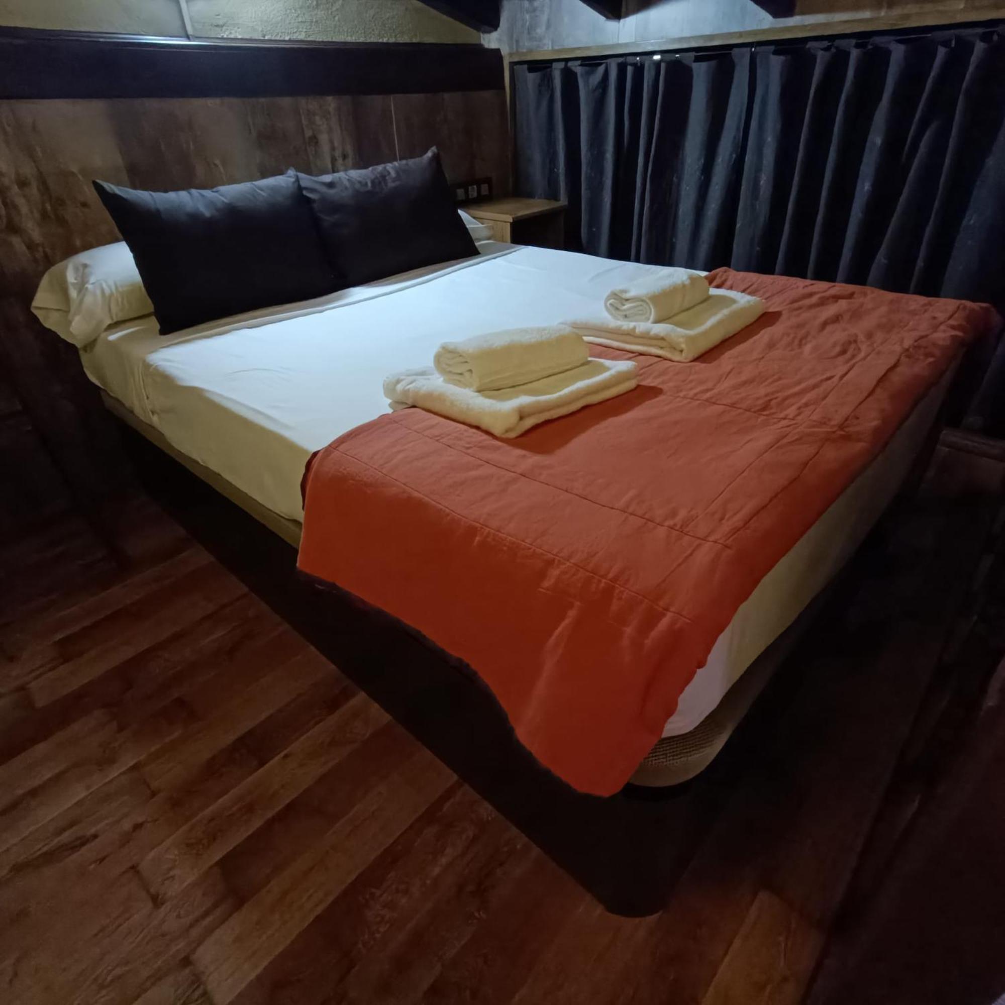 Solana De Luche, Casa Independiente Tipo Loft Con Terraza En Puerta Del Angel