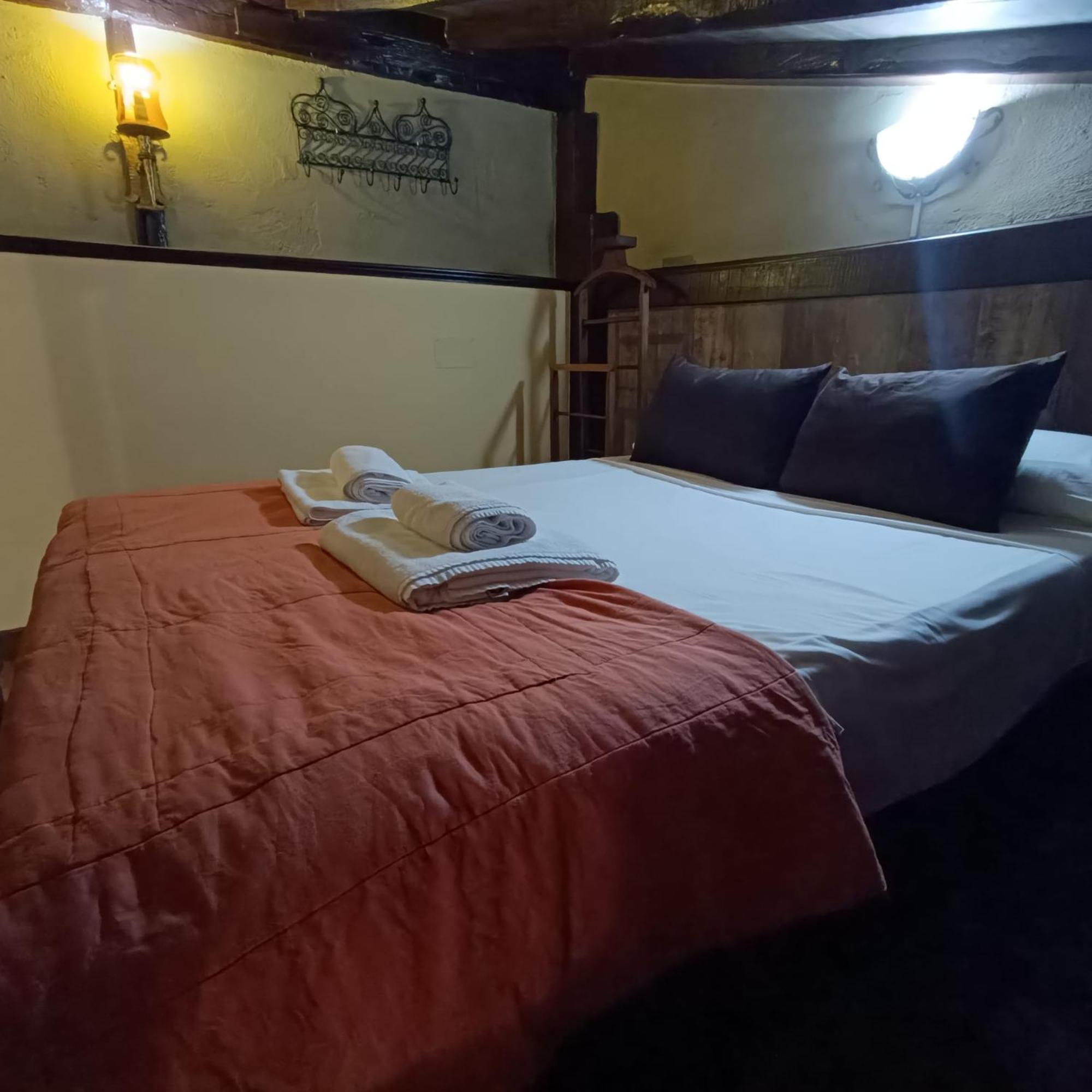 Solana De Luche, Casa Independiente Tipo Loft Con Terraza En Puerta Del Angel *